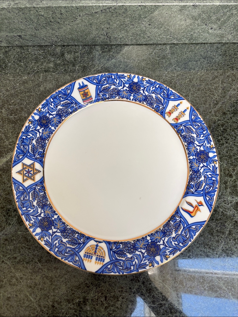 American Atelier Tradition decorative ceramic plate